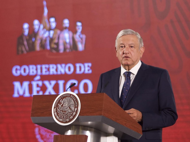 Muerte de mujer tras aplicarle la vacuna no tendría relación: López Obrador