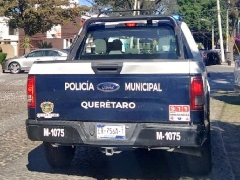 Atacan módulo de la policía en Querétaro; le lanzan explosivo