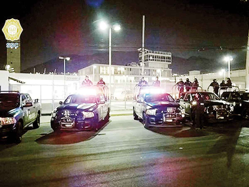 Despresurizan penales; suman 138 reos trasladados, van a cárceles federales