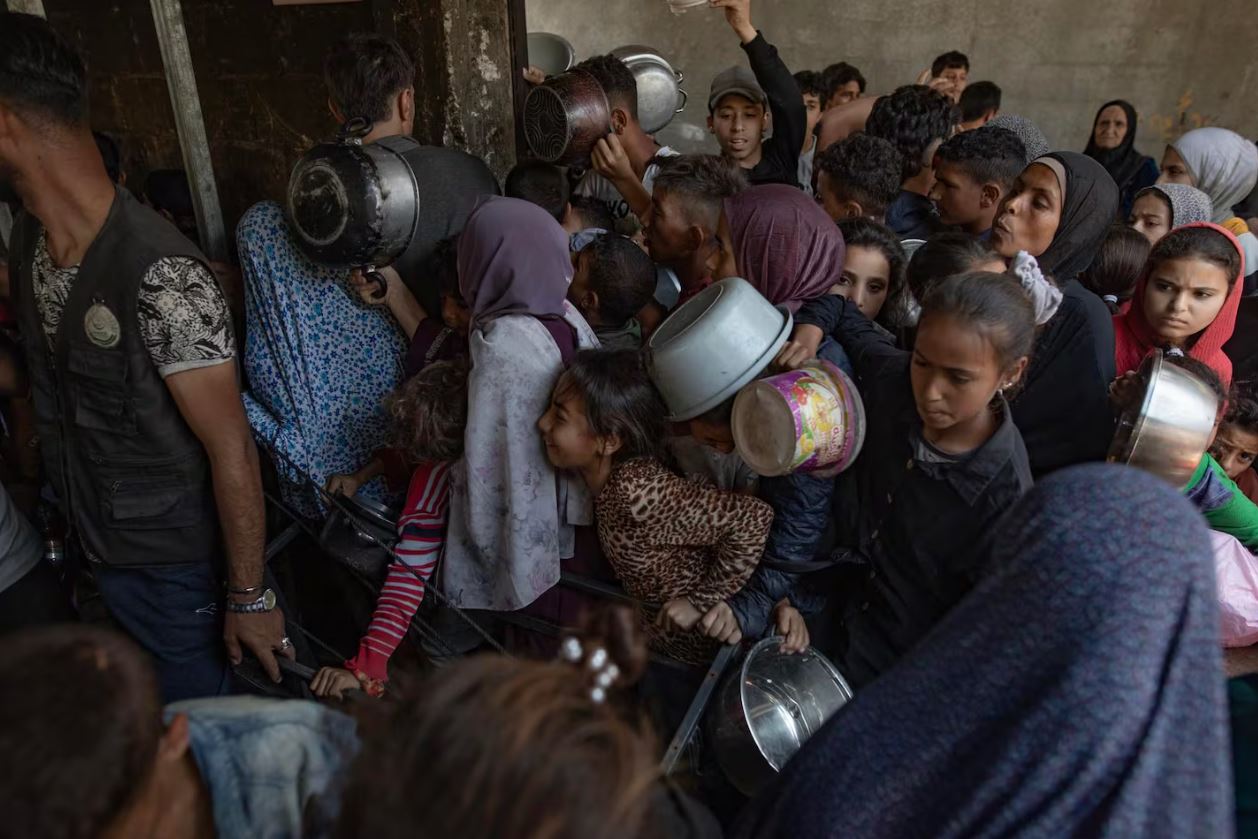 Italia evacua a 152 ciudadanos palestinos desde la Franja de Gaza